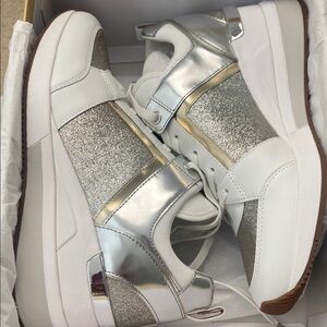 MICHAEL Michael Kors Silver and White Glamorous Sneakers